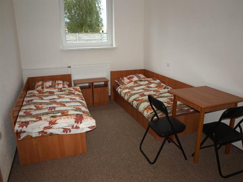 Ostrowiec Świętokrzyski Hostel Hutnik מראה חיצוני תמונה